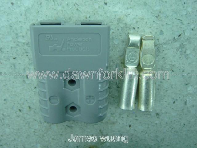 Original Gray 6800G1 Anderson SB120A 600V Power Connector With #2 AWG Contacts