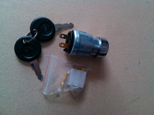 Forklift Key Switch 2 Terminals 2 Position Cast Aluminum Ignition Switch, On/Off Switch