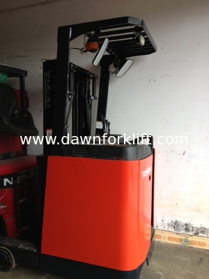 Used Toyota 7FRB15 1.5T AC Electric Reach Forklift Truck